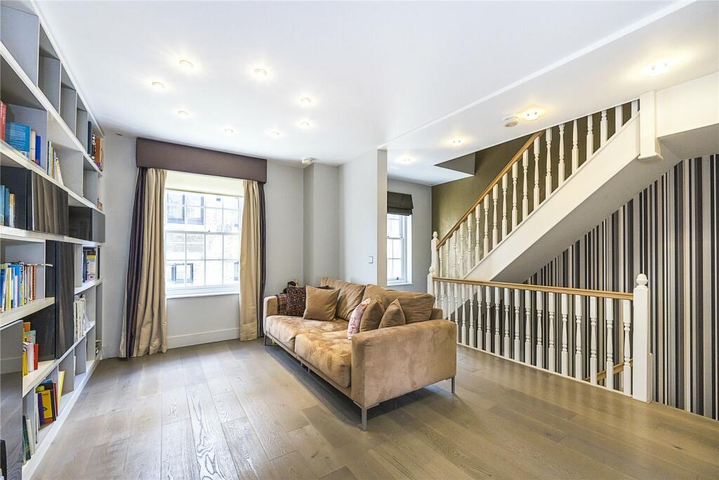 Greenwich Town House — 2
